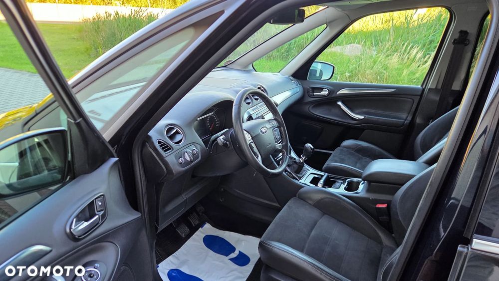 Ford Galaxy 2.0 TDCi Titanium - 23