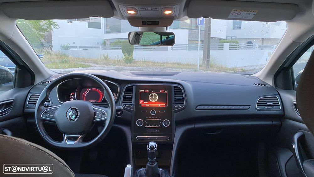 Renault Mégane - 10