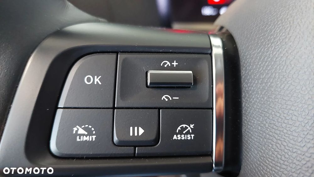 Citroën C4 1.2 PureTech Shine S&S - 26