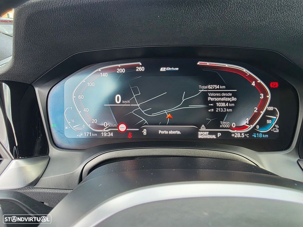 BMW 320 e Pack M Auto - 17