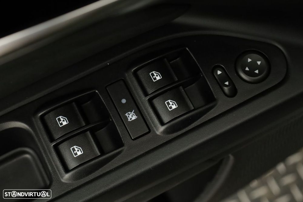 Fiat Tipo Cross 1.0 GSE T3 - 18