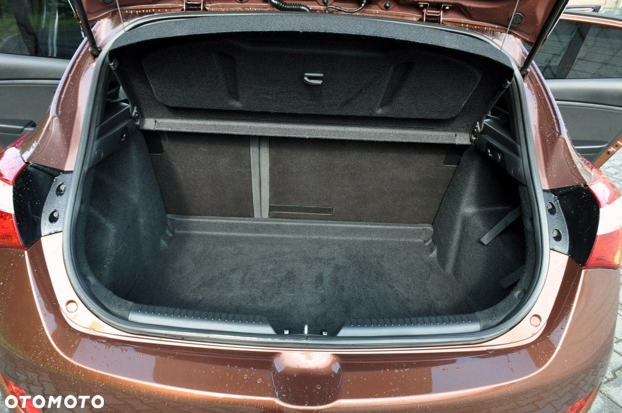 Hyundai i30 - 36