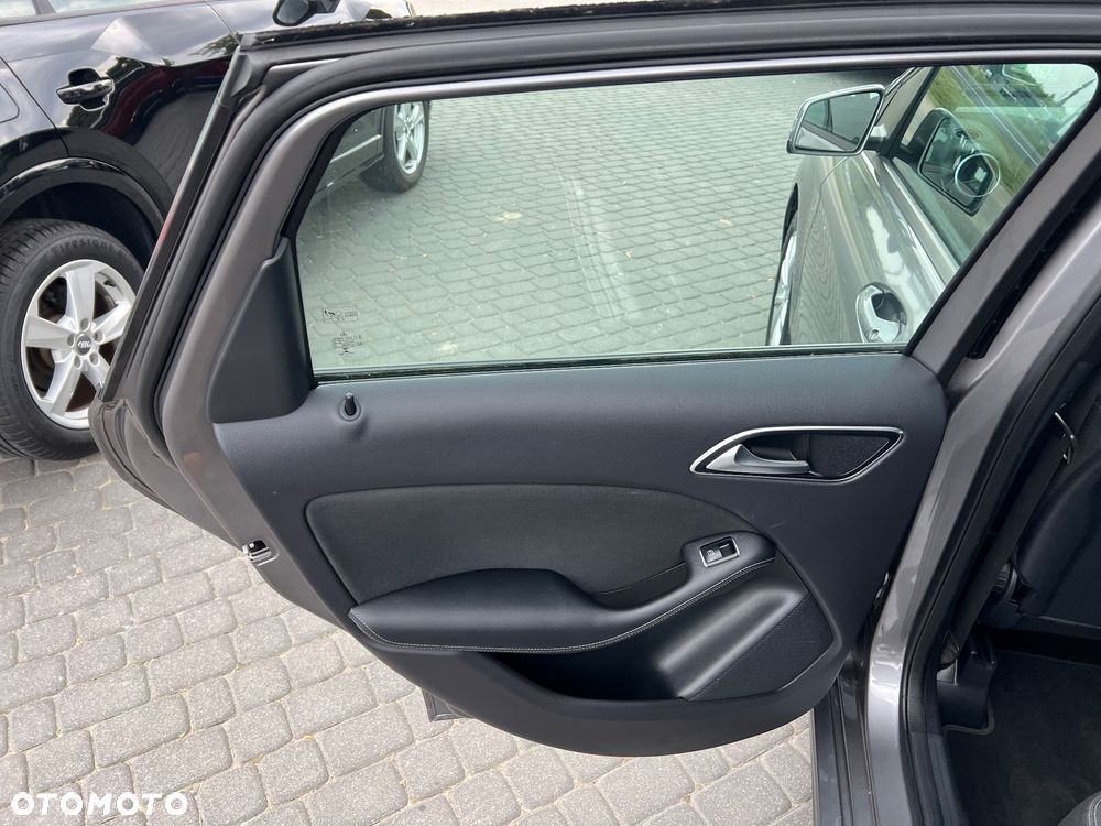 Mercedes-Benz Klasa B 160 (CDI) d - 18