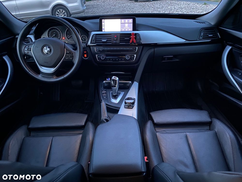 BMW 3GT 320d Sport Line - 18