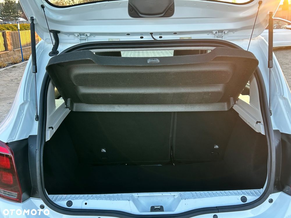 Dacia Sandero SCe 75 Comfort - 27