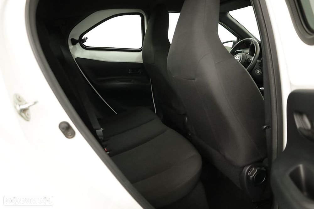 Toyota Aygo X Business Edition - 20
