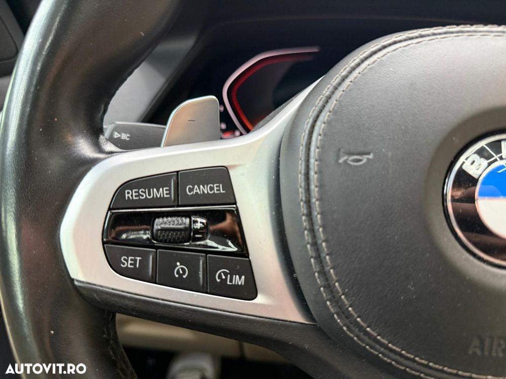 BMW X5 xDrive40i - 19