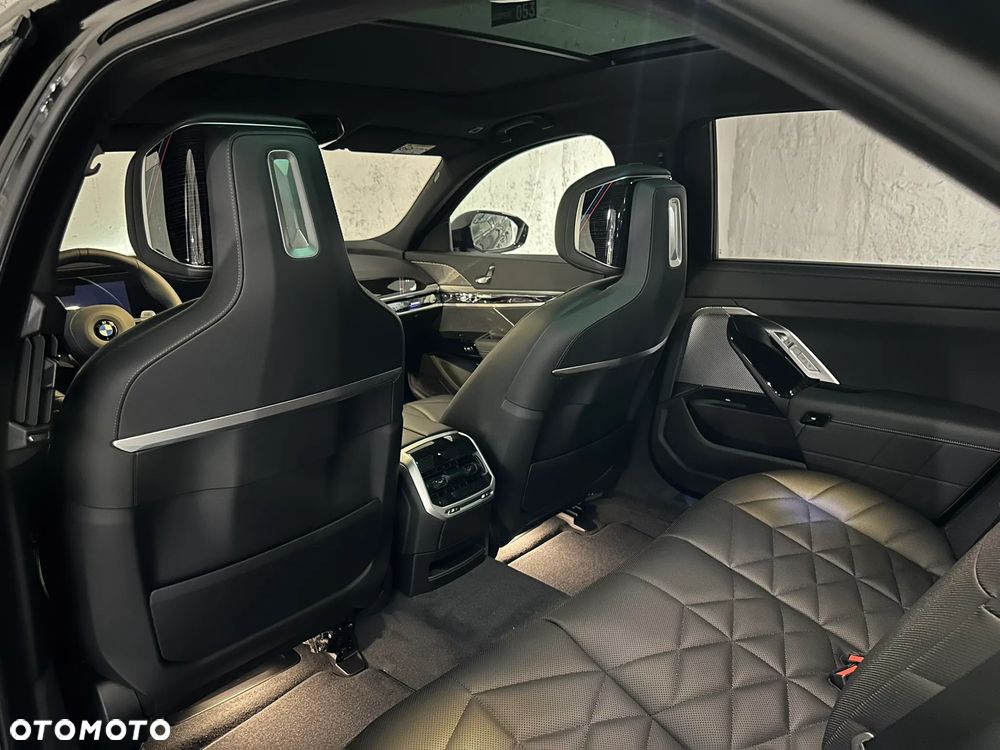 BMW Seria 7 - 20