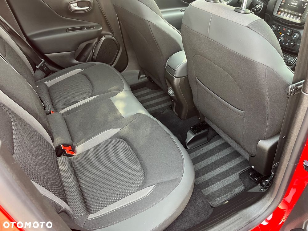 Jeep Renegade 1.5 T4 mHEV Red FWD S&S DCT - 12