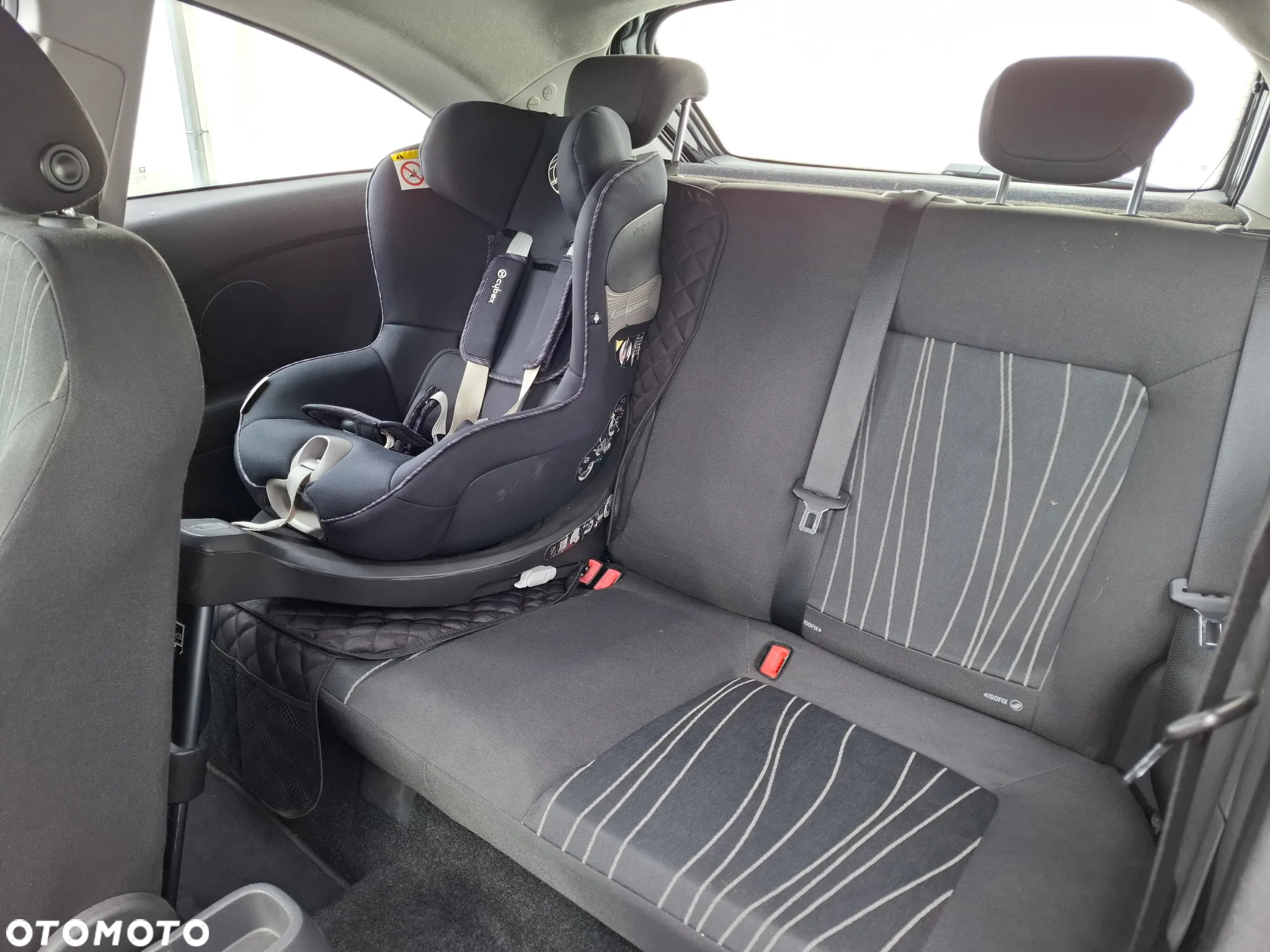 Opel Corsa - 8