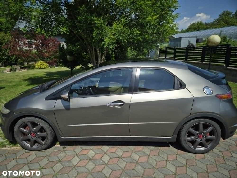 Honda Civic 1.8 Executive - 4
