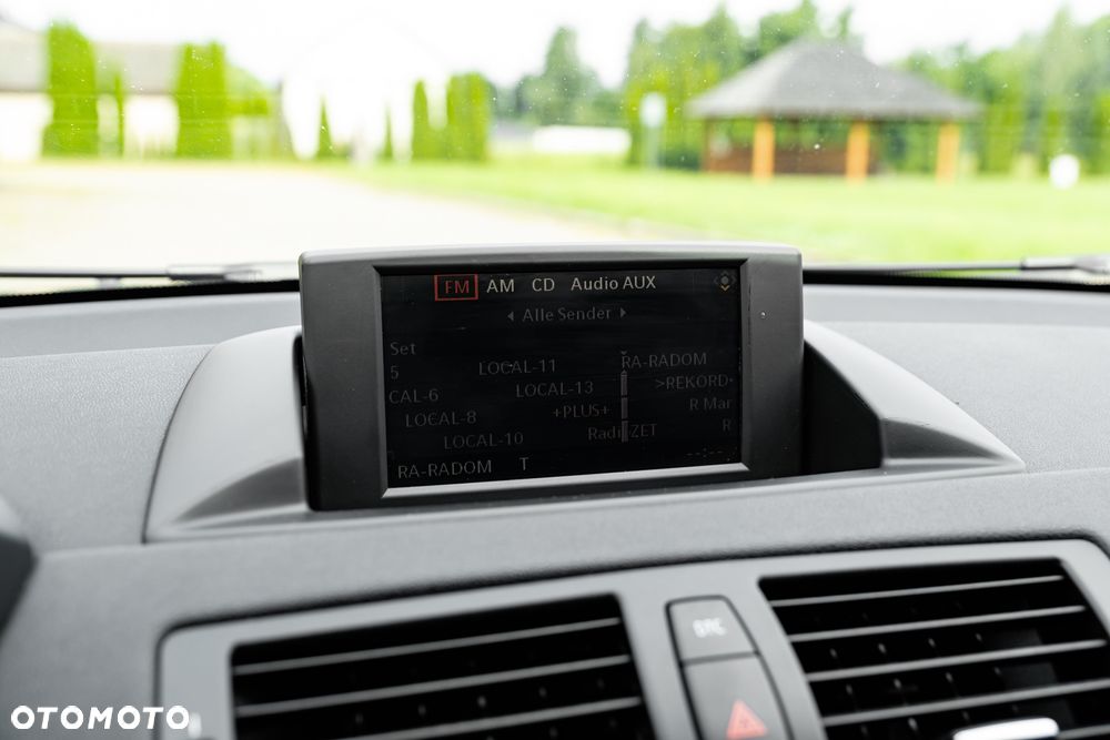 BMW Seria 1 130i - 38