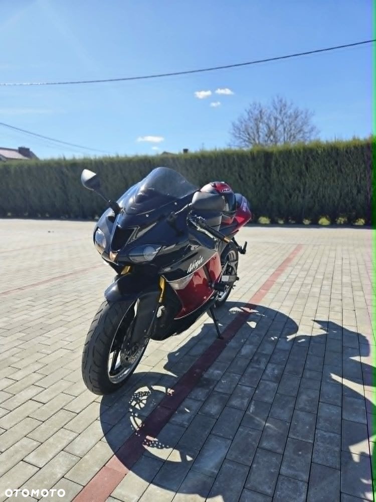 Kawasaki ZXR - 6