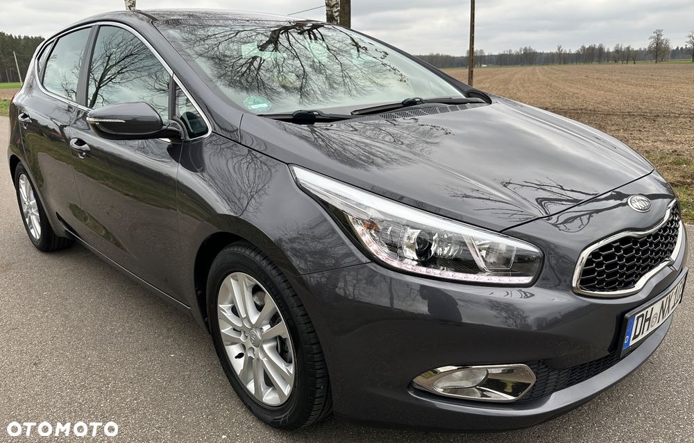 Kia Ceed 1.6 GDI Platinum Edition - 12