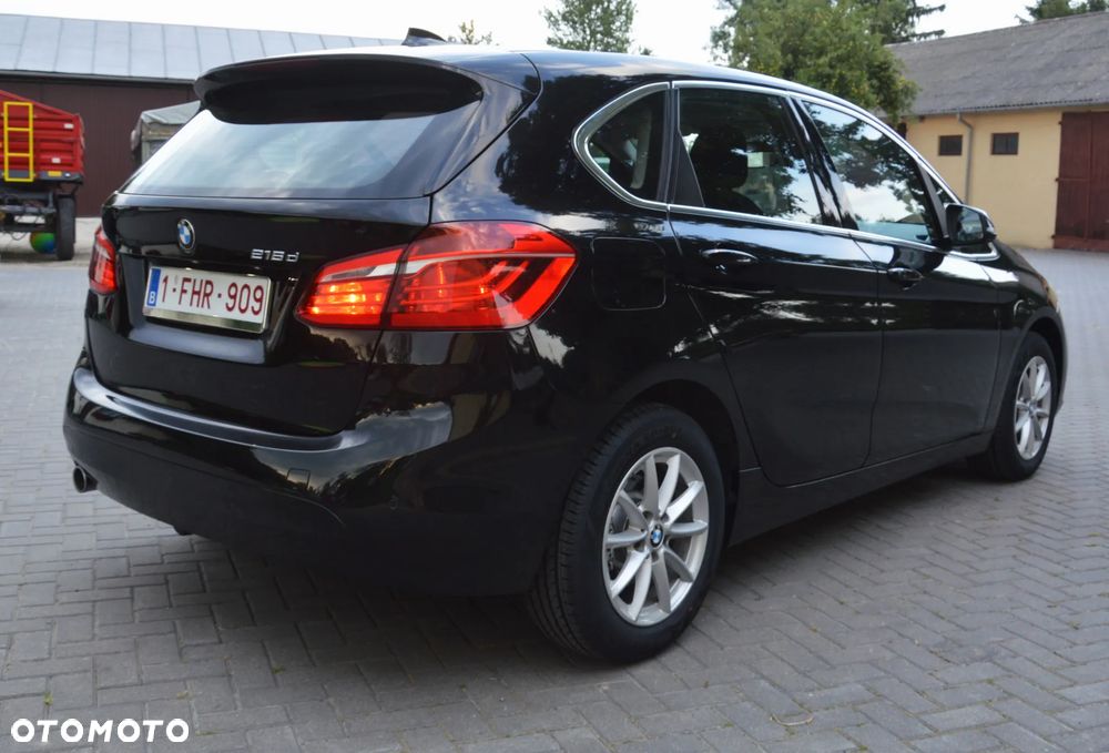 BMW Seria 2 216d - 6