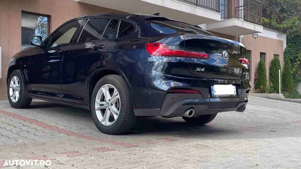 BMW X4 xDrive20i AT xLine - 2