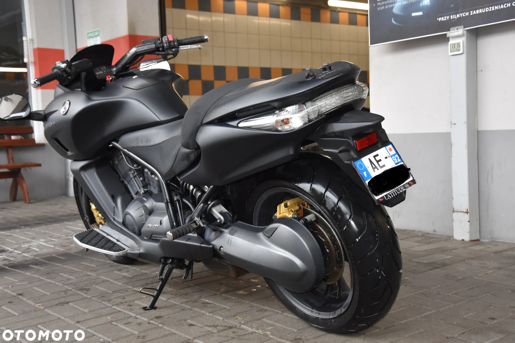 Honda DN-01 - 3