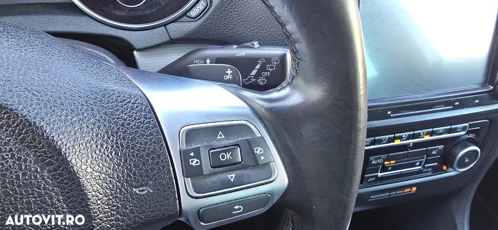 Volkswagen Golf - 18