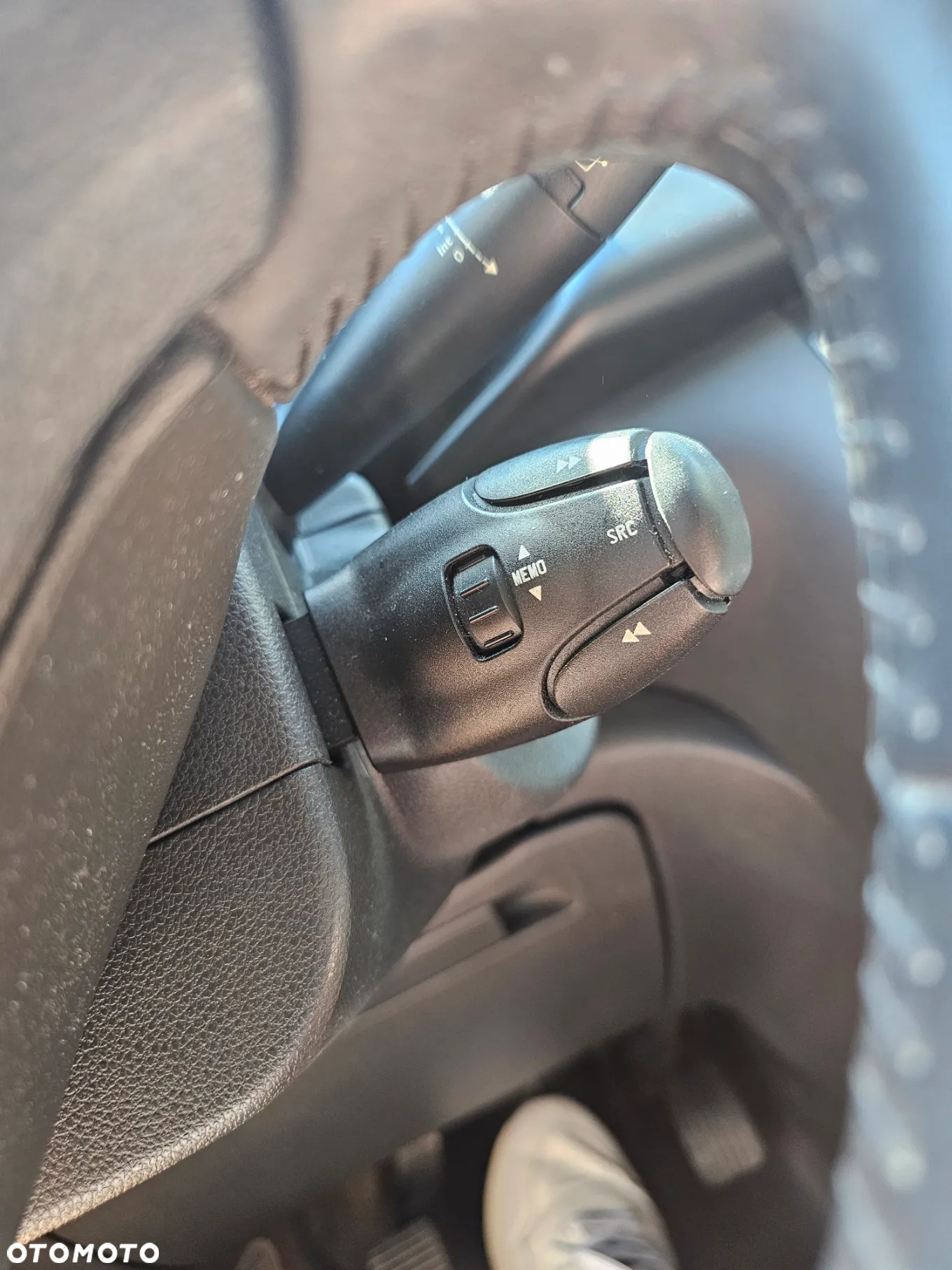 Peugeot 3008 1.6 Trendy - 33