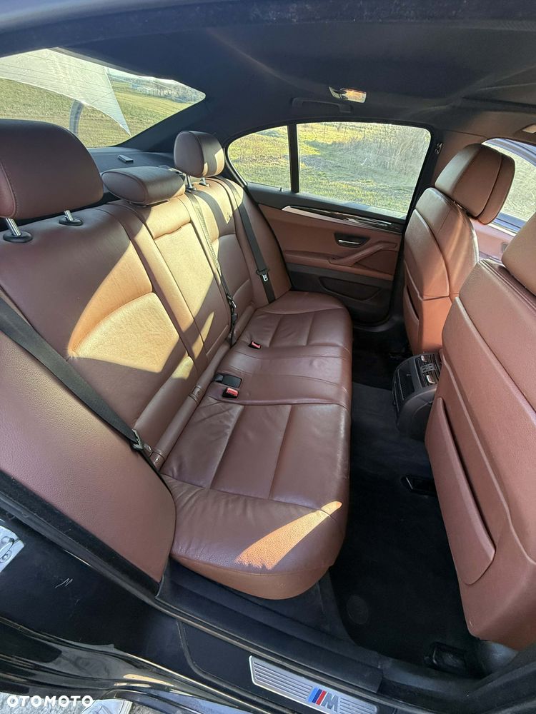 BMW Seria 5 535i xDrive - 6