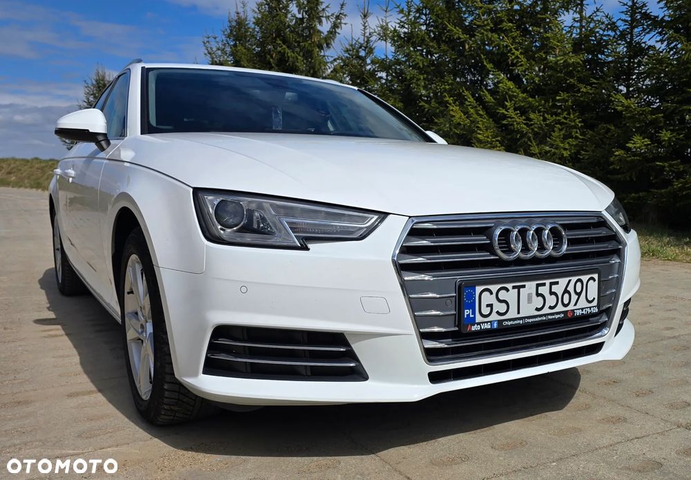 Audi A4 Avant 2.0 TDI S tronic - 1