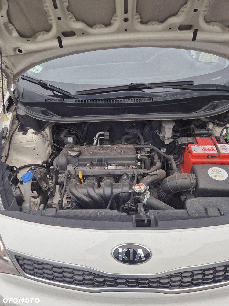 Kia Rio 1.4 M - 15