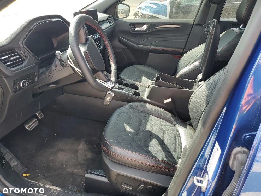 Ford Escape - 8