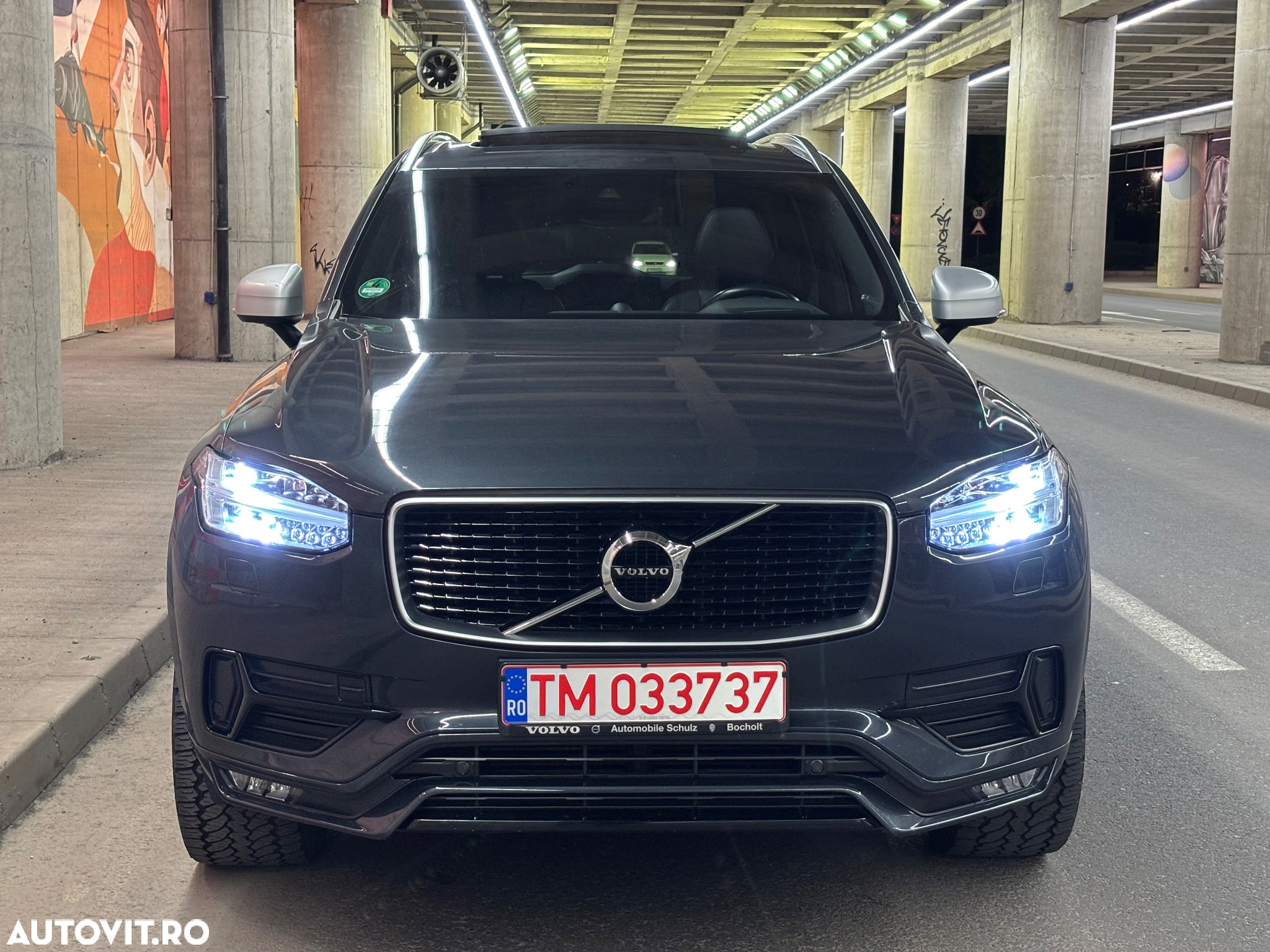 Volvo XC 90 D5 AWD Geartronic RDesign - 4