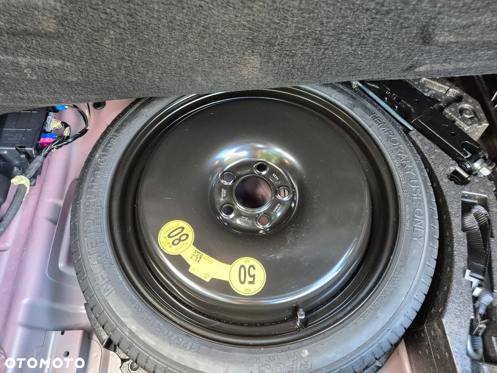 Volvo XC 40 D3 SCR R-Design - 22