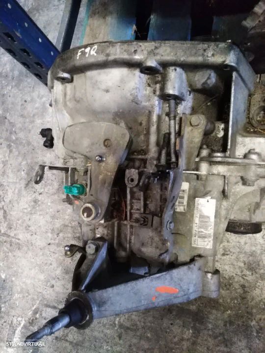 Caixa de Velocidades Renault Laguna 1.9DCI 120cv Ref.: PK6 068 - 1