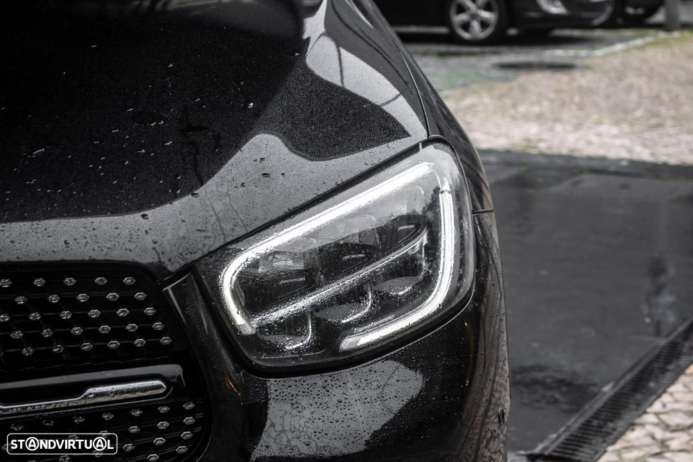 Mercedes-Benz GLC 300 e 4Matic 9G-TRONIC AMG Line - 7