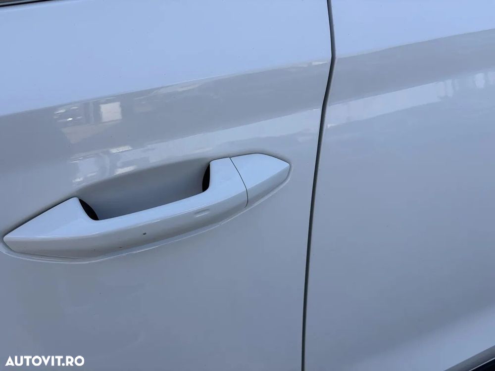 Skoda Octavia 2.0 TDI DSG 4X4 Scout - 34