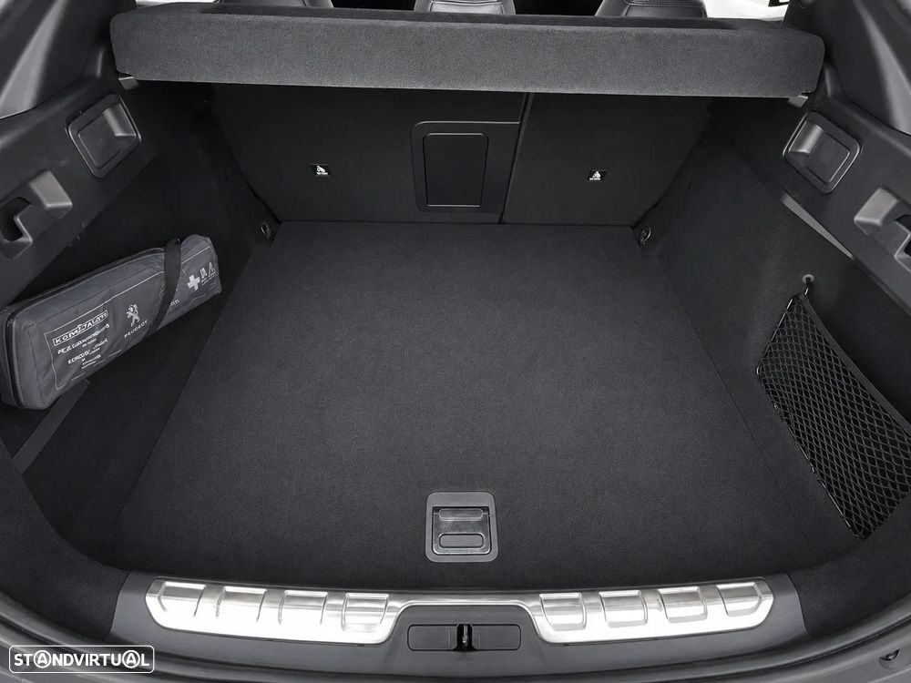 Peugeot 408 1.6 Hybrid GT e-EAT8 - 9