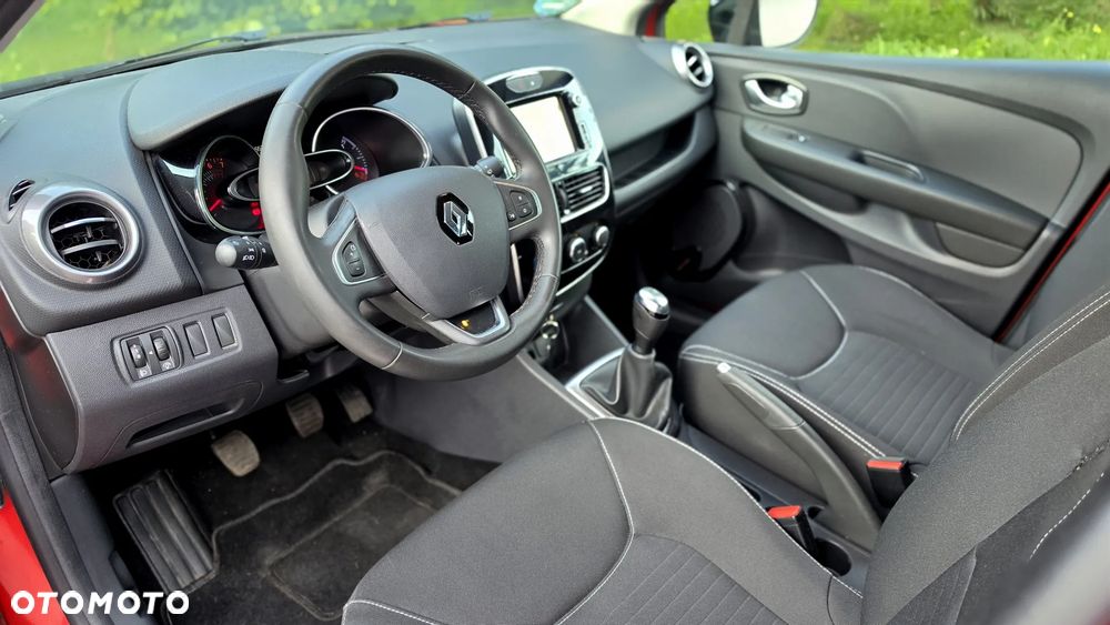 Renault Clio 1.2 16V 75 LIMITED 2018 - 28