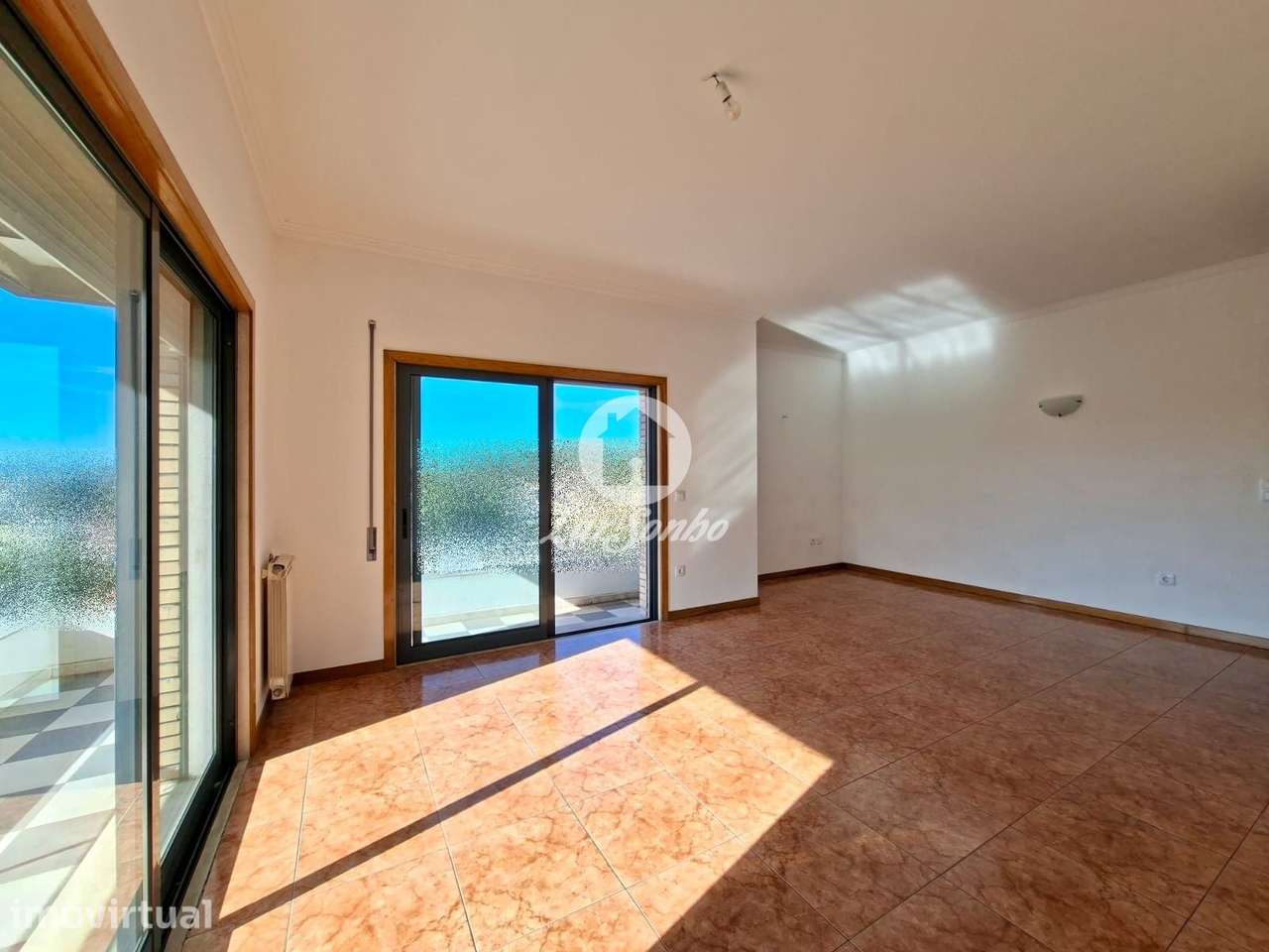 Apartamento T3 com 2 Lugares de Garagem em Vila Nova de Famalicão - Grande imagem: 2/20