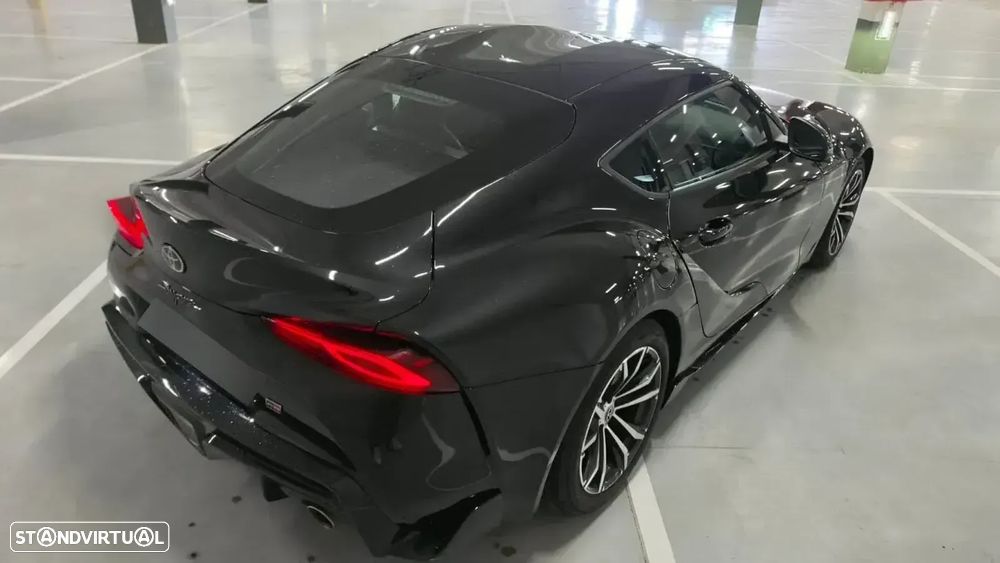 Toyota Supra — fotografia 4