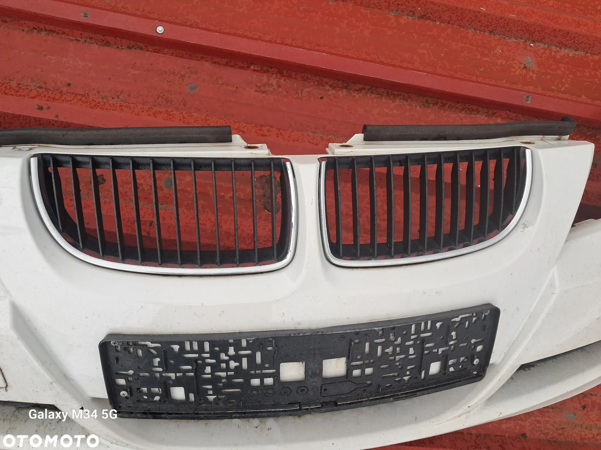 BMW 318i E90 zderzak przód 300 - 4