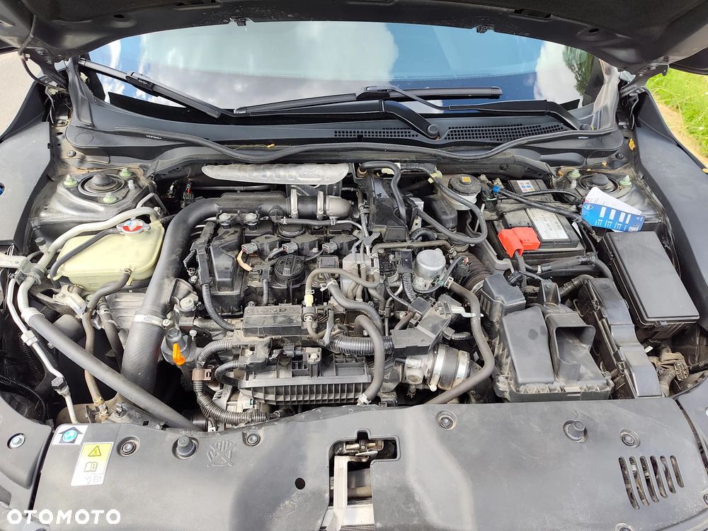 Honda Civic 1.0 i-VTEC Turbo CVT Elegance - 16