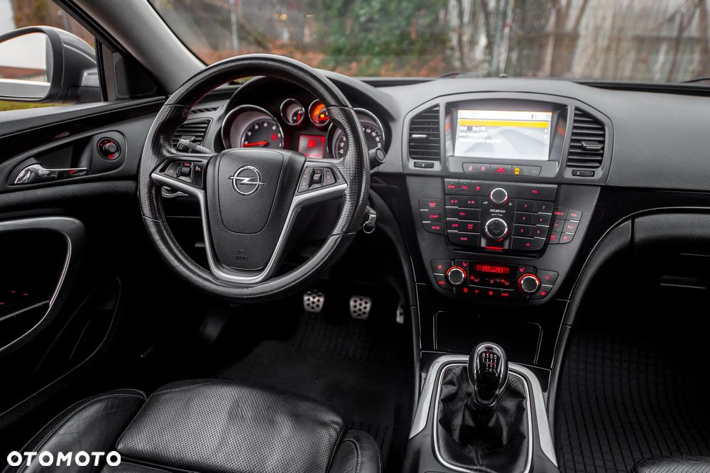 Opel Insignia 2.0 Turbo 4x4 Cosmo - 8
