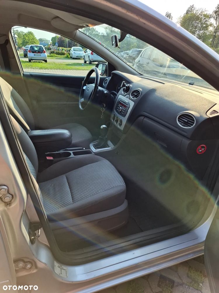 Ford Focus 1.6 TDCi Trend + DPF - 18