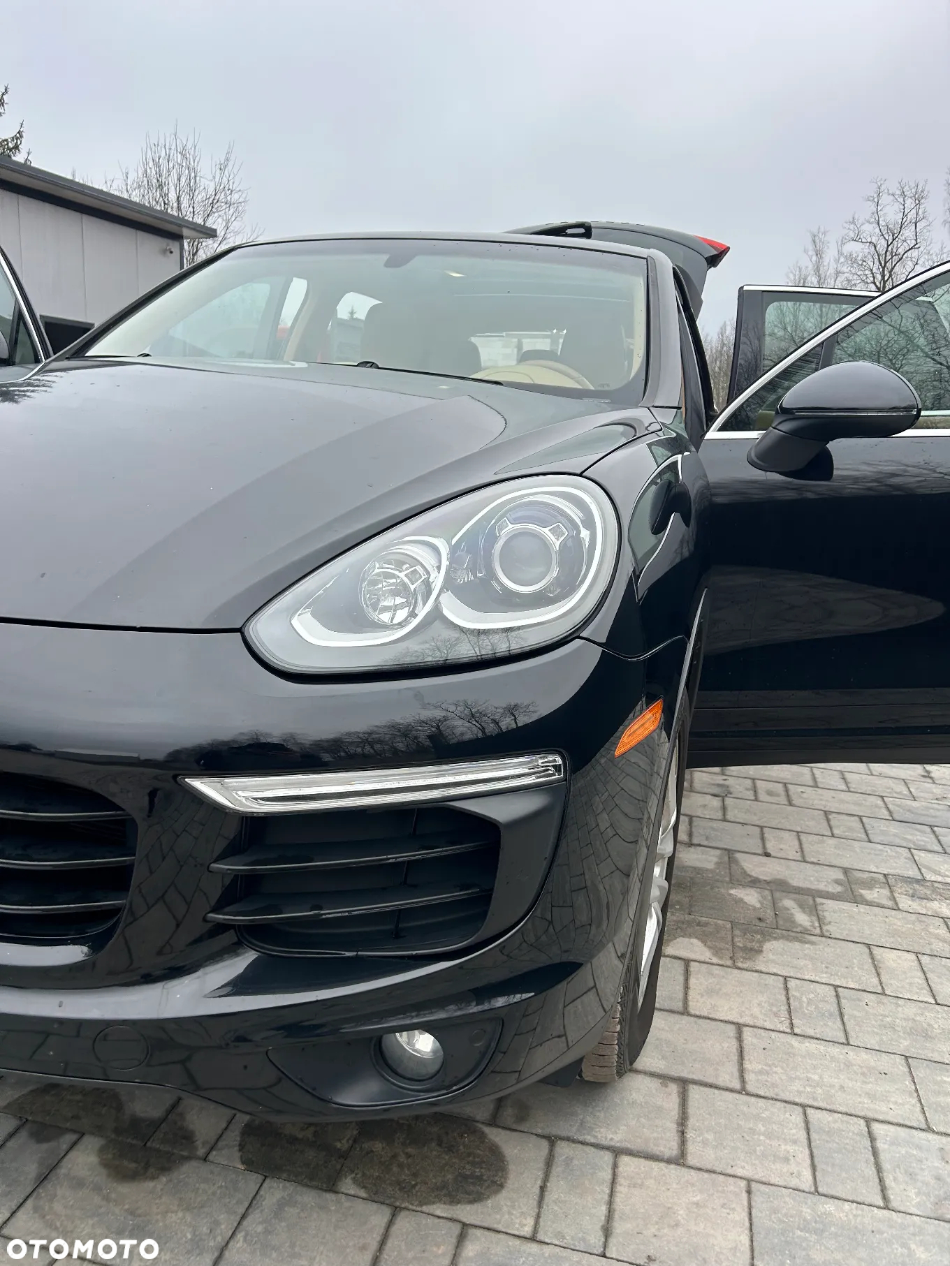Porsche Cayenne Standard - 4