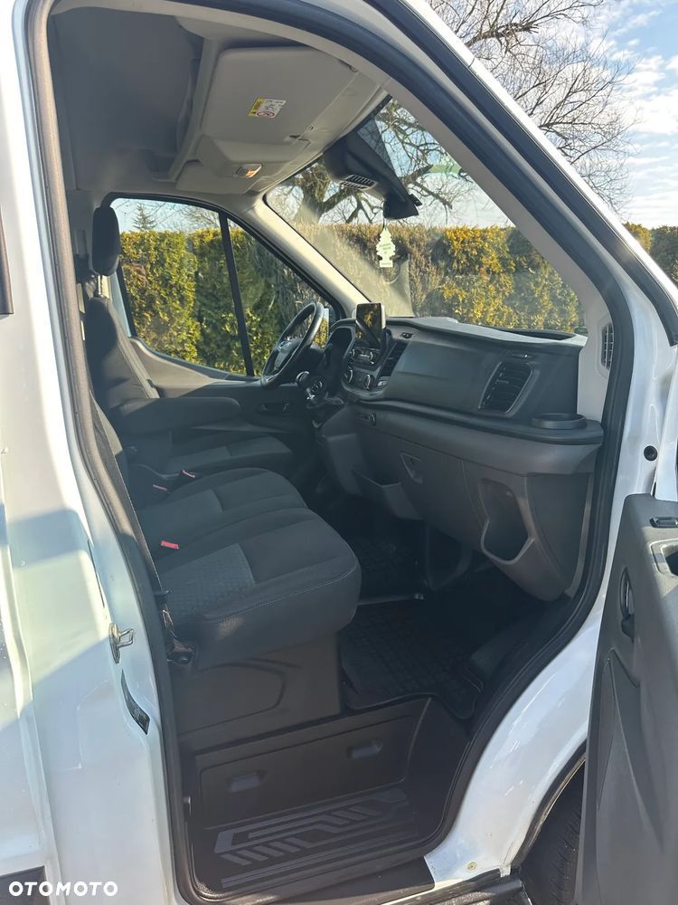 Ford Transit - 11
