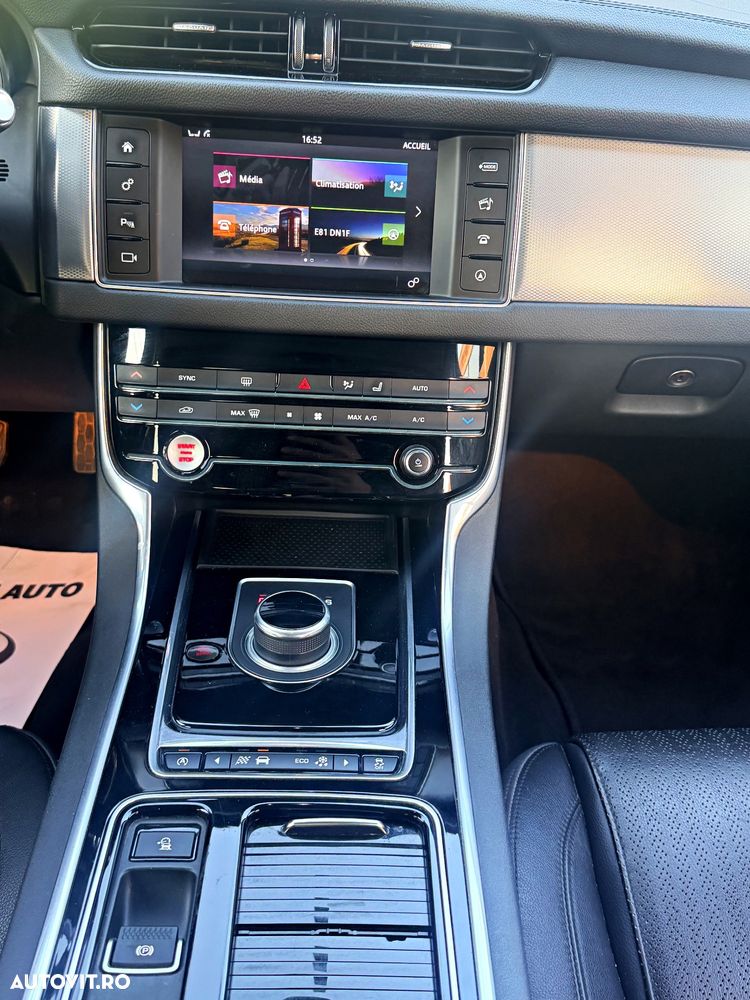 Jaguar XF E-Performance Aut. R-Sport - 22