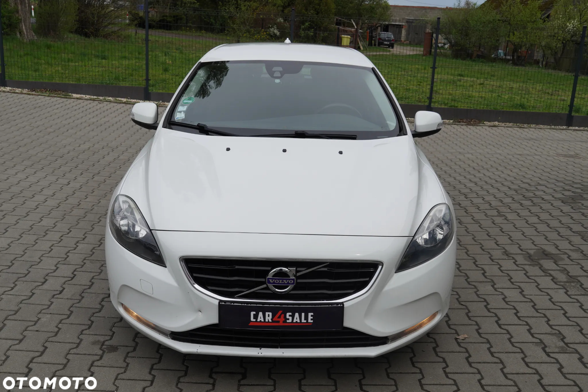 Volvo V40 T2 Kinetic - 2