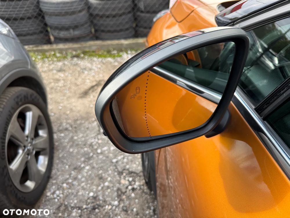 Renault Captur 1.3 TCe Intens EDC - 28