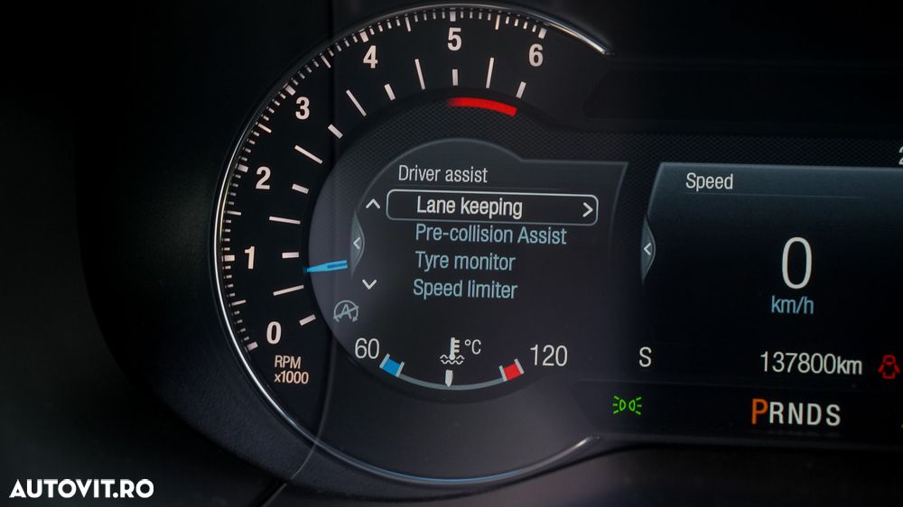 Ford Edge 2.0 TDCi Bi-Turbo 4x4 Titanium - 27