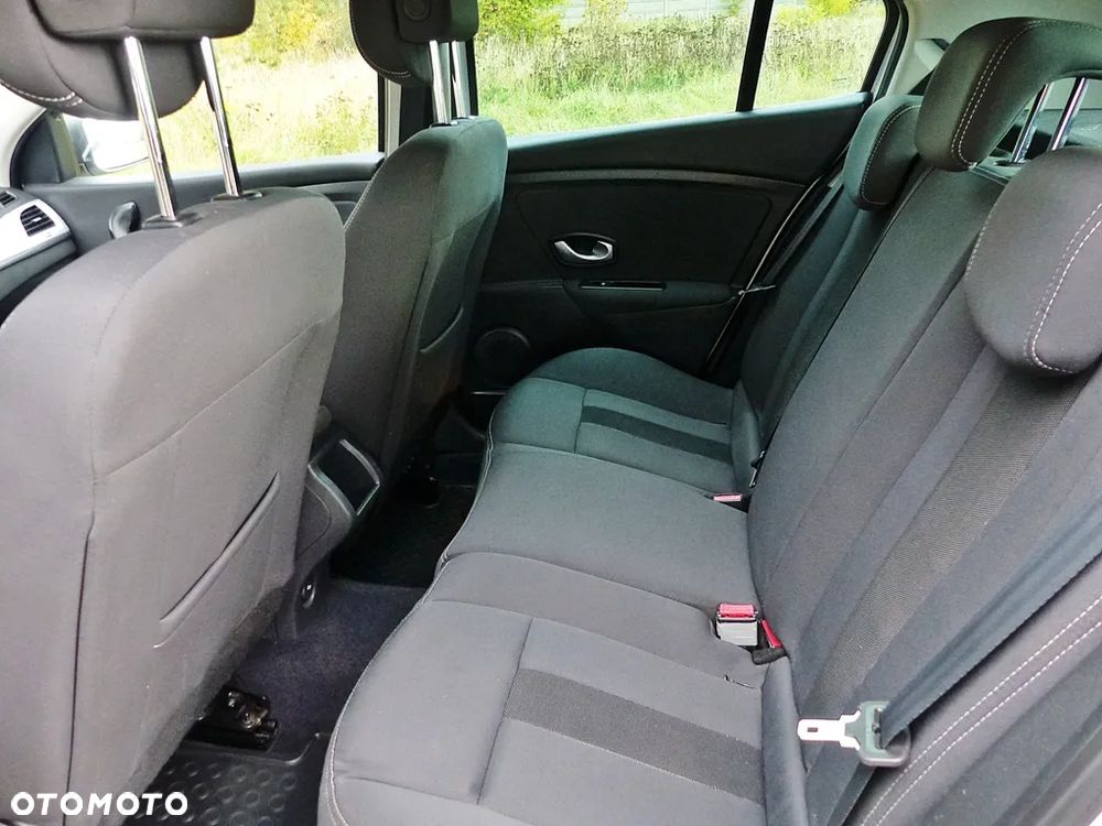 Renault Megane 1.6 16V Dynamique - 23