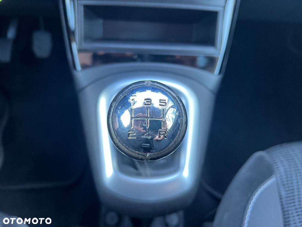 Citroën C3 Picasso 1.6 HDi Exclusive Euro5 - 32