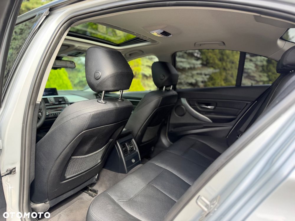 BMW Seria 3 - 10