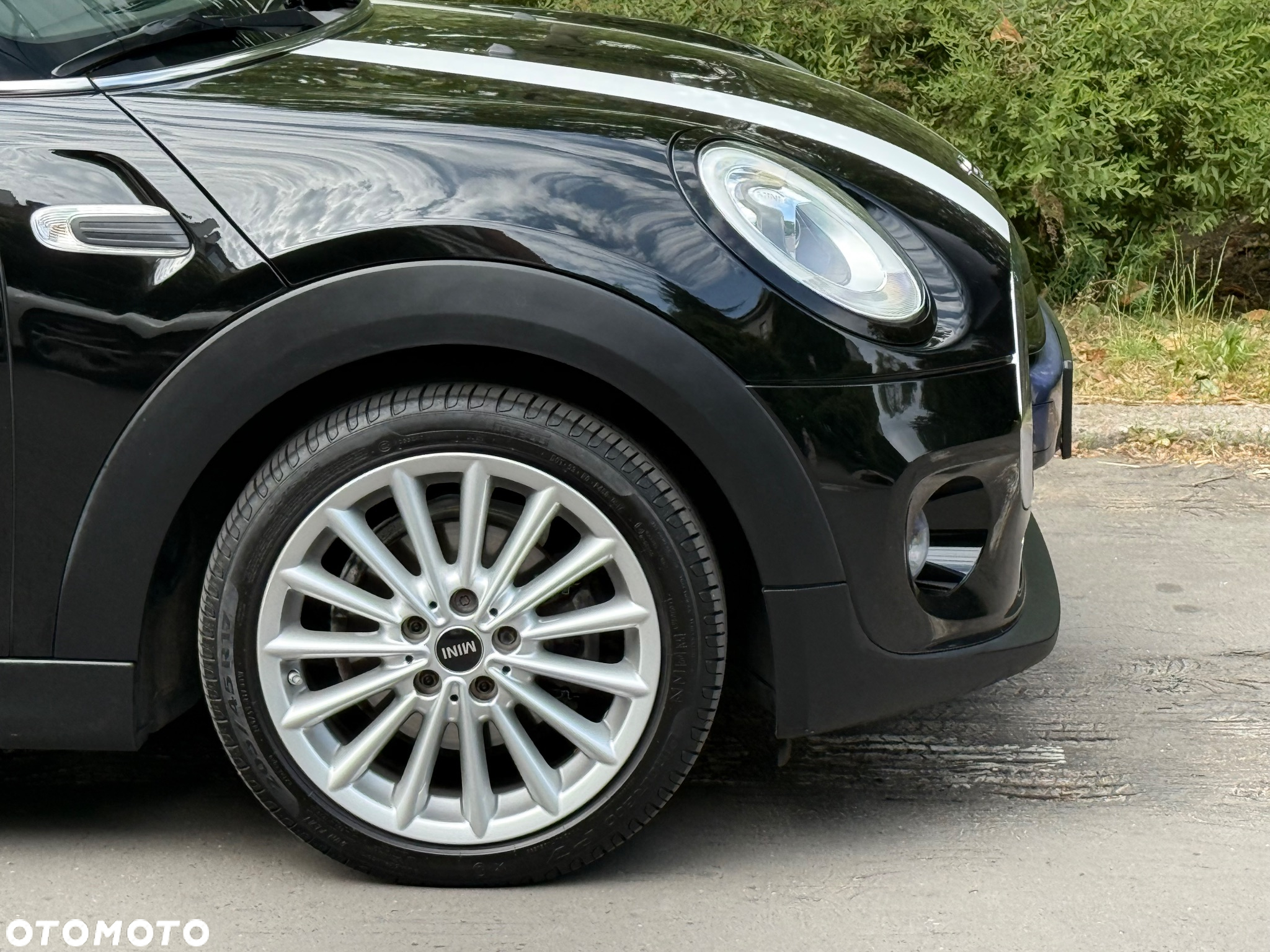 MINI Cooper Standard - 10